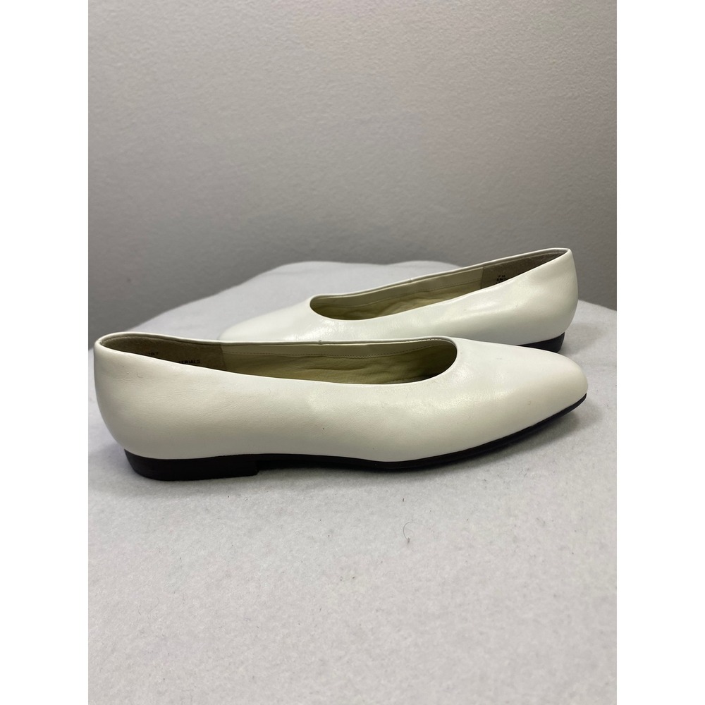 Dexter Women's White Leather Ballet Flats